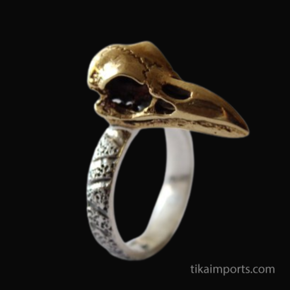 Raven Skull Ring - Gold Tone