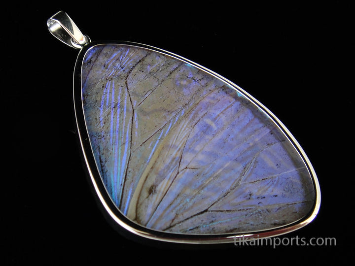 XXL Pearl Blue Wing Pendant