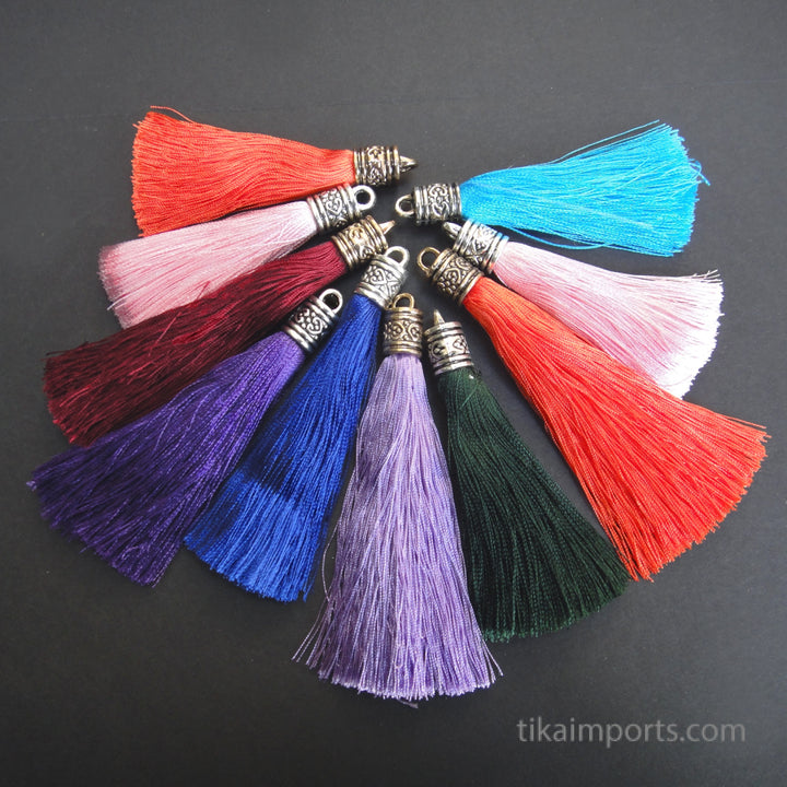Metal-Capped Tassels (10pc)