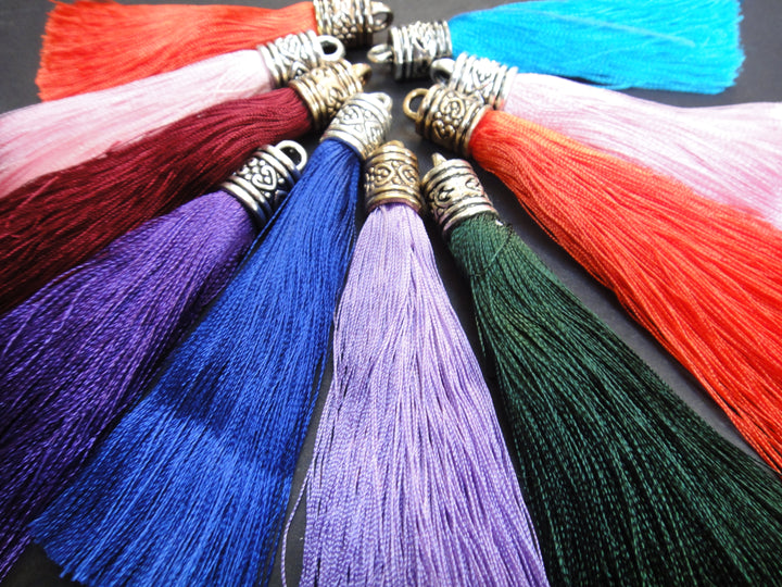 Metal-Capped Tassels (10pc)