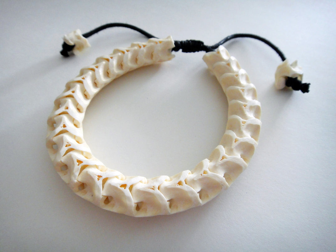 Snake Vertebrae Bracelet- White