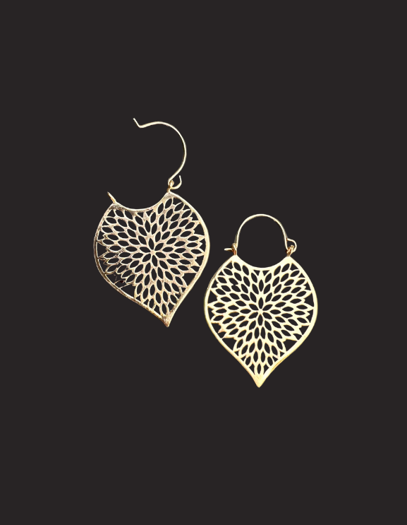 Earrings- Autumn Leaf Lightweight Brass Gold Tone