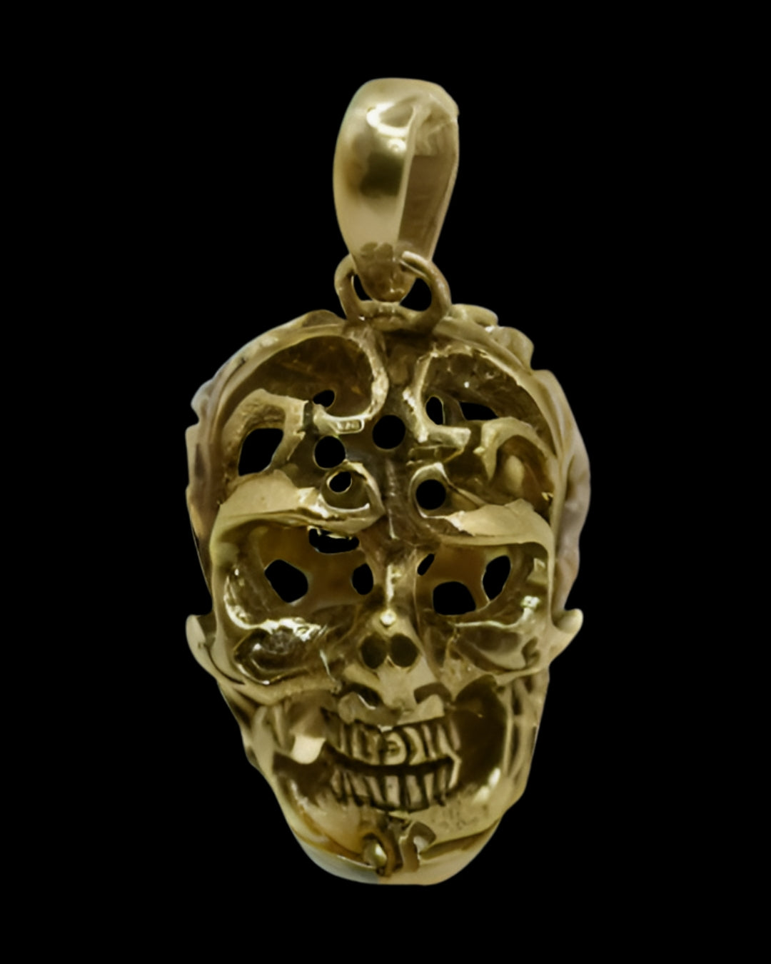 Filigree Skull Pendant (Gold Tone)