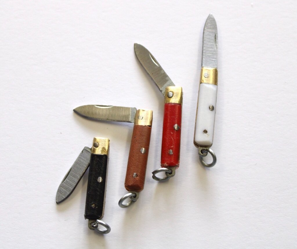 Mini Knives (10 pc. pack)