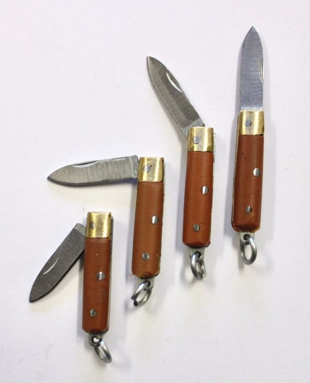 Mini Knives (10 pc. pack)