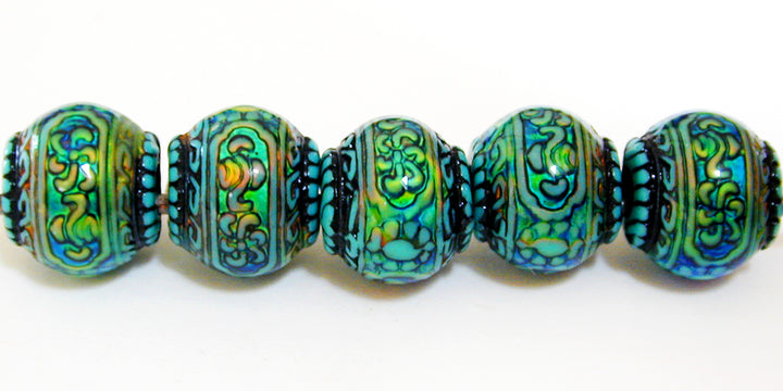 Color-Changing Blue Green Mirage Beads