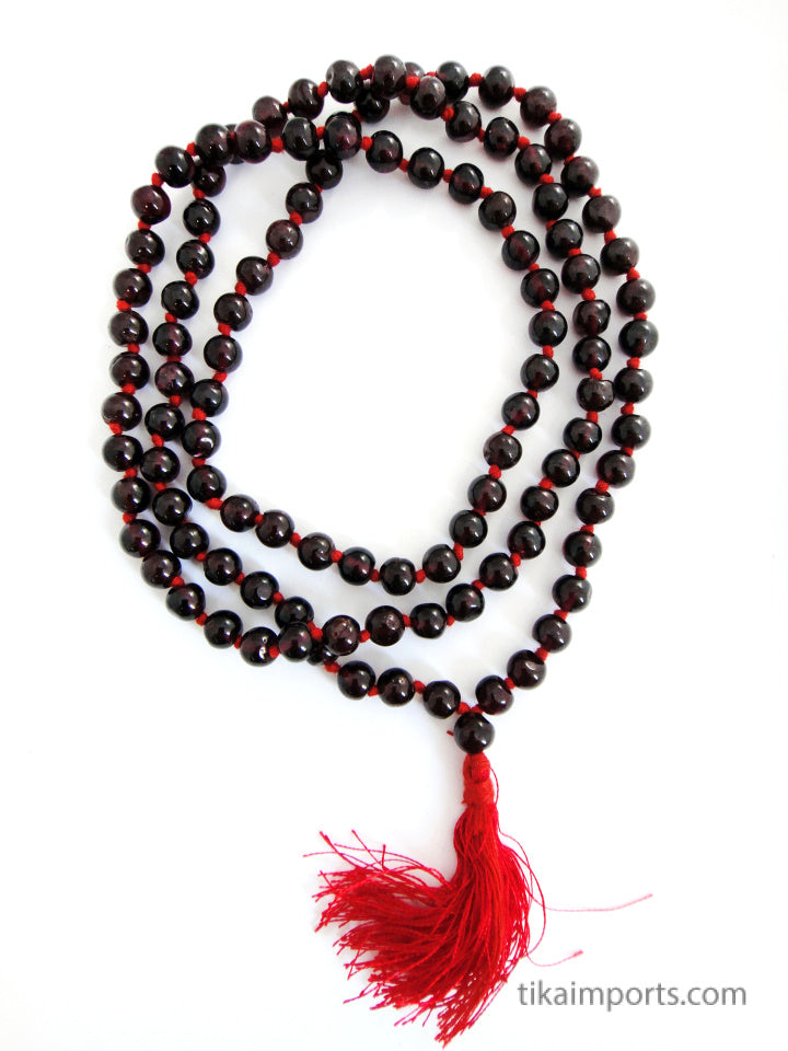 Knotted Garnet Mala