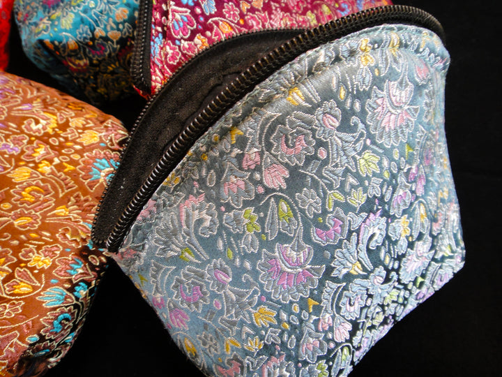 Brocade Zipper Pouch, Large (price per pouch)